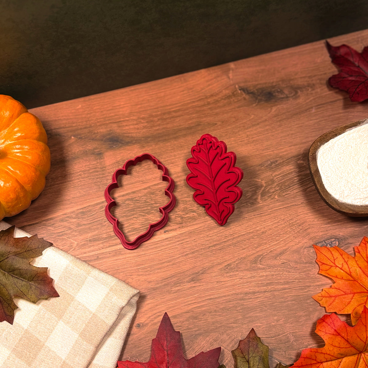 Oak Leaf Cookie Cutter & Stamp Set product image