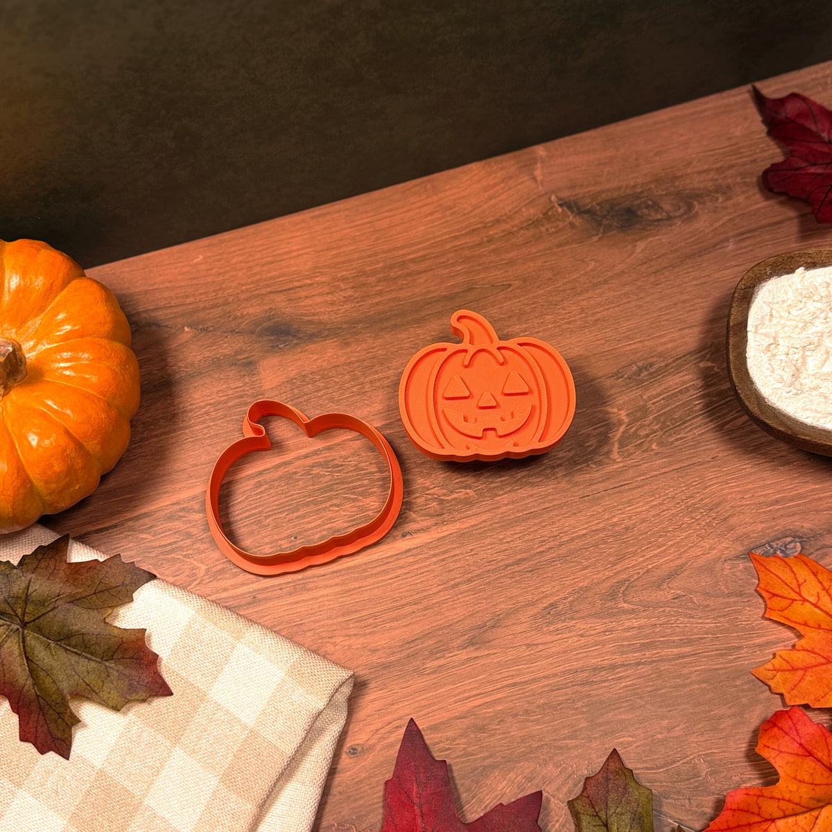 Jack-o’-Lantern Cookie Cutter & Stamp Set product image